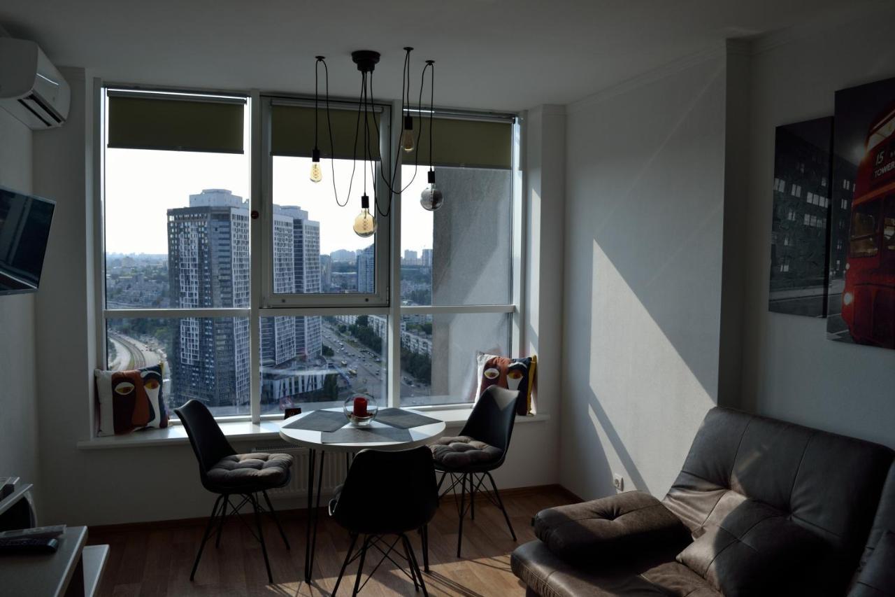 In The Sky Apartment Kiev Luaran gambar